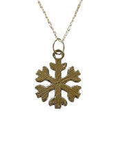 Load image into Gallery viewer, Silver Snowflake w/rhinestone Necklace