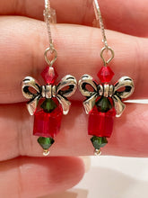 Load image into Gallery viewer, Present Earrings